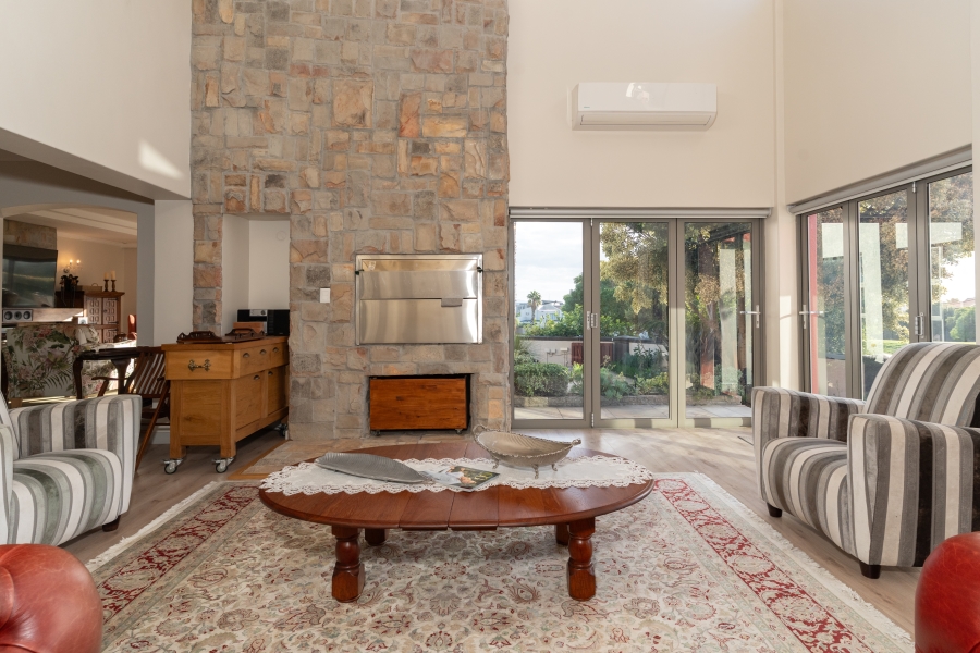 5 Bedroom Property for Sale in Greenways Golf Estate Western Cape